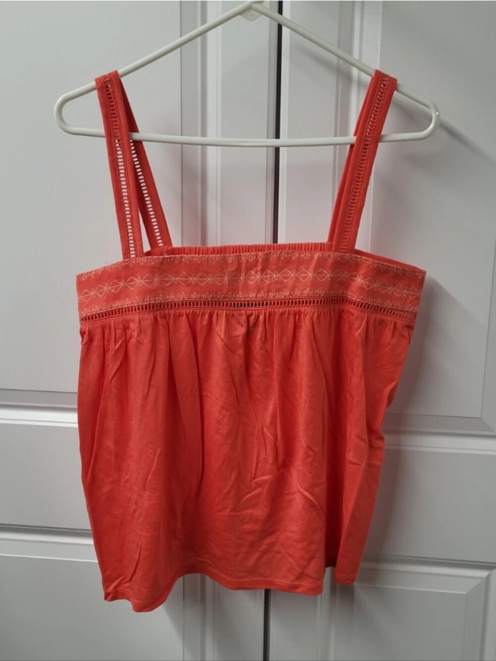 Eddie Bauer Tank Top Women's Size: Medium